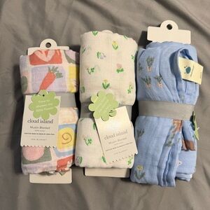 Cloud island muslin blankets bundle